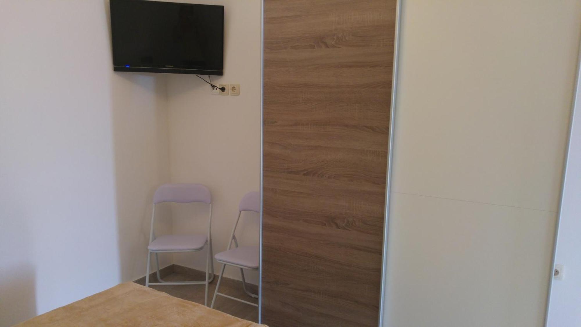 Apartments And Room Suza Senj  Εξωτερικό φωτογραφία