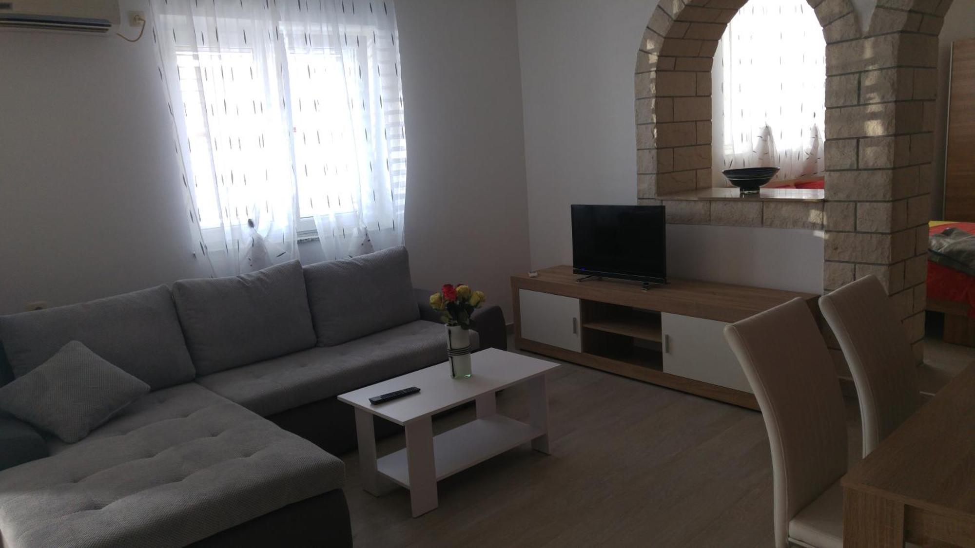 Apartments And Room Suza Senj  Εξωτερικό φωτογραφία