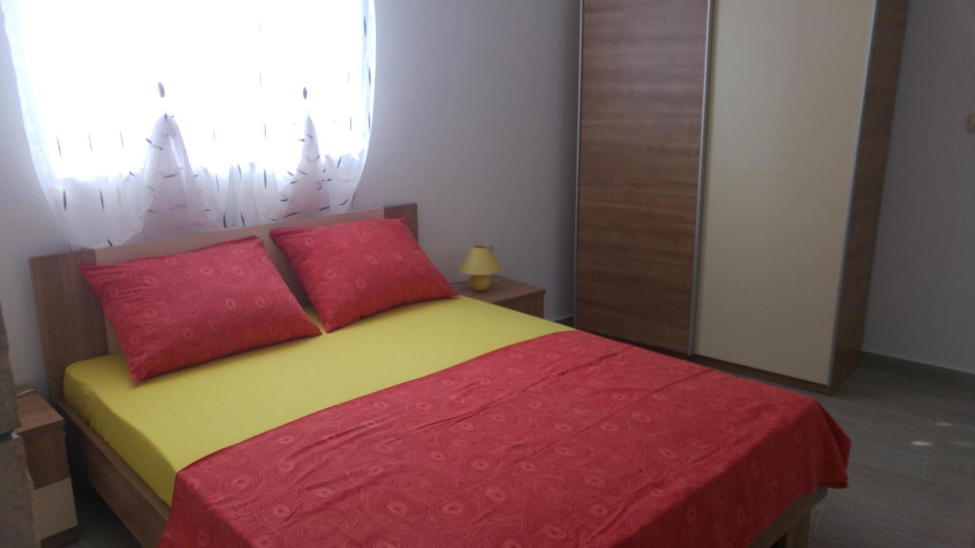 Apartments And Room Suza Senj  Εξωτερικό φωτογραφία