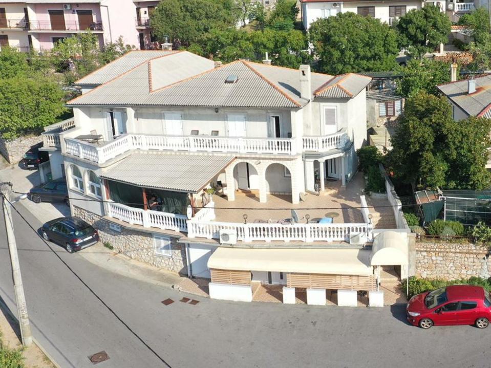 Apartments And Room Suza Senj  Εξωτερικό φωτογραφία